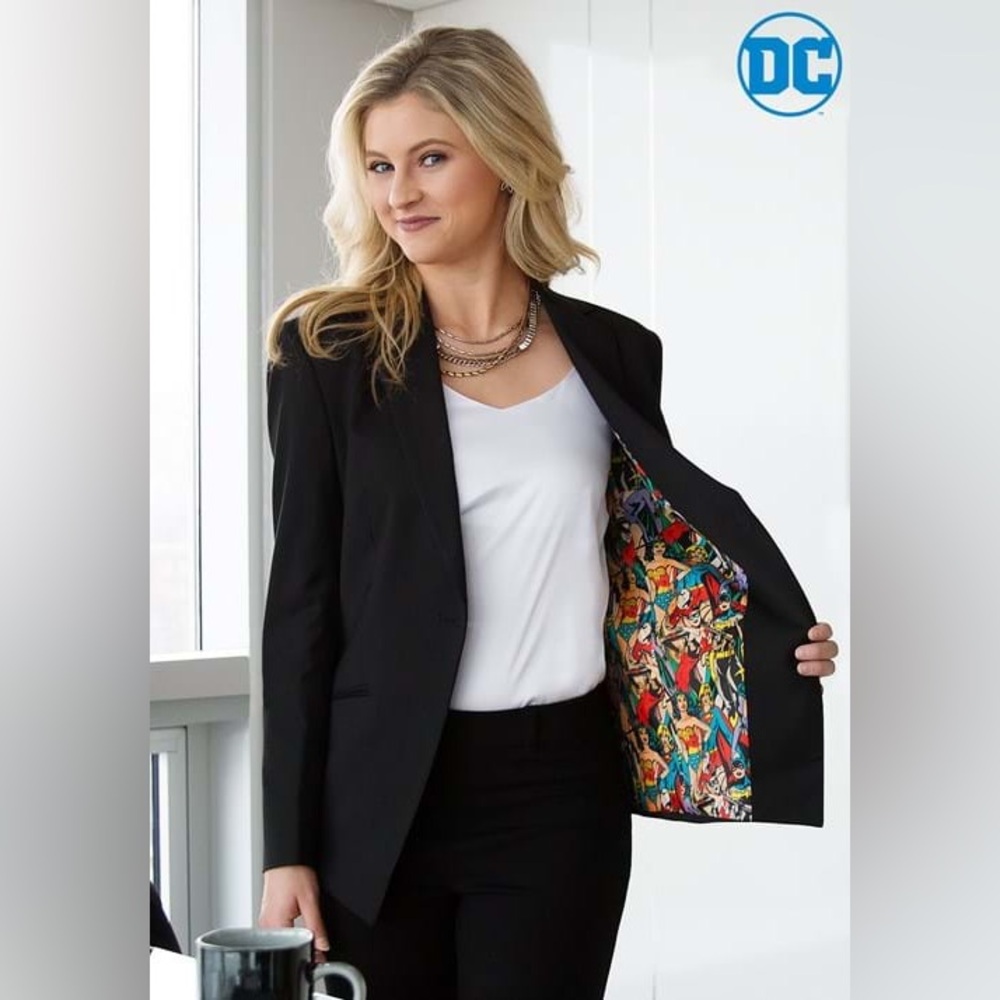 DC Black Womens Blazer with Comic Lining Size 22